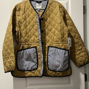 Women’s Quilted Cinched Waist Lightweight Jacket- Tan/Navy/White